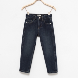 מכנסיים וג’ינסים