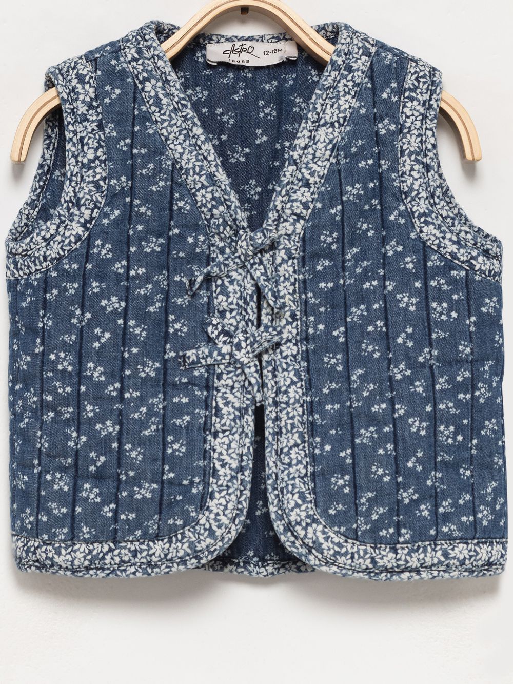 וסט ג’ינס פרחוני