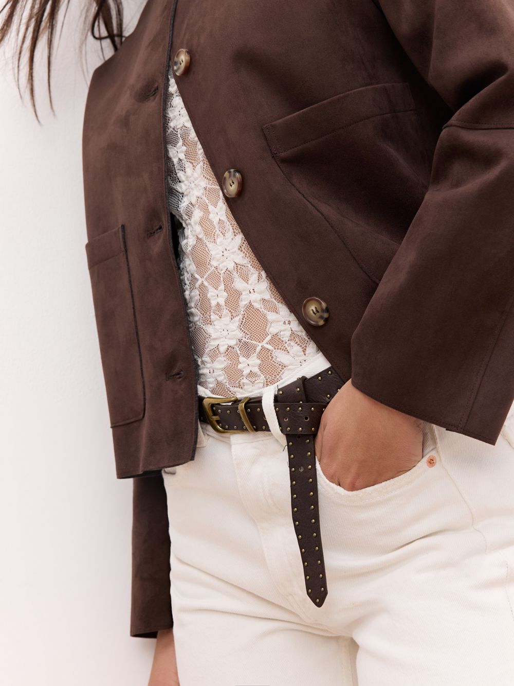 ג׳קט קצר במראה זמש