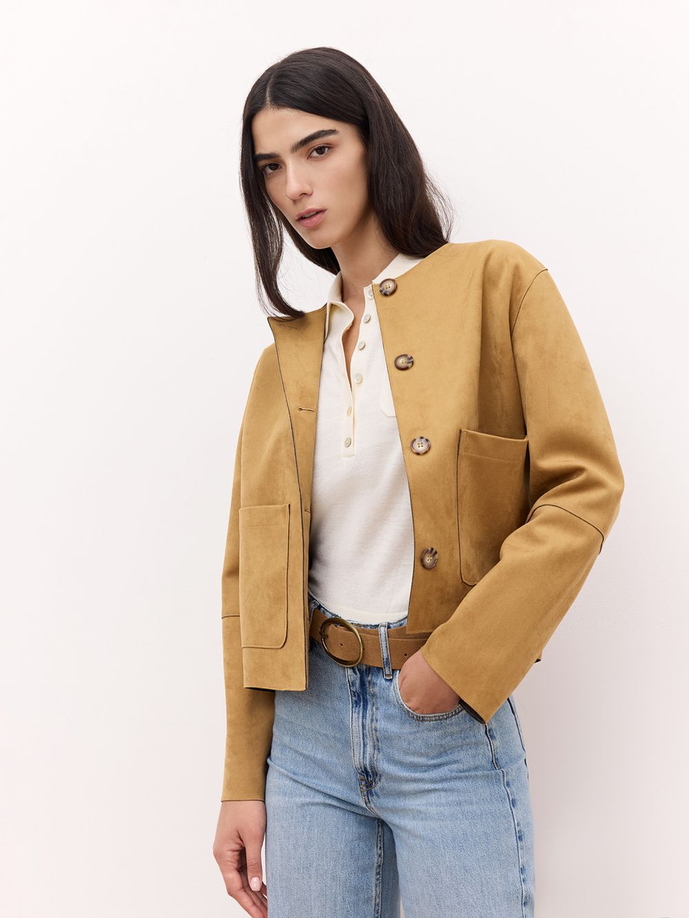 ג׳קט קצר במראה זמש