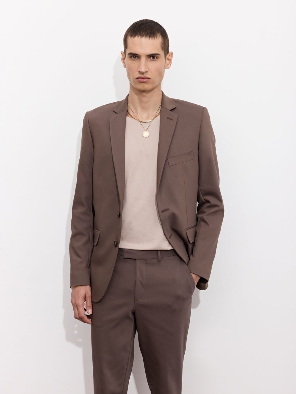 ז׳קט מחוייט