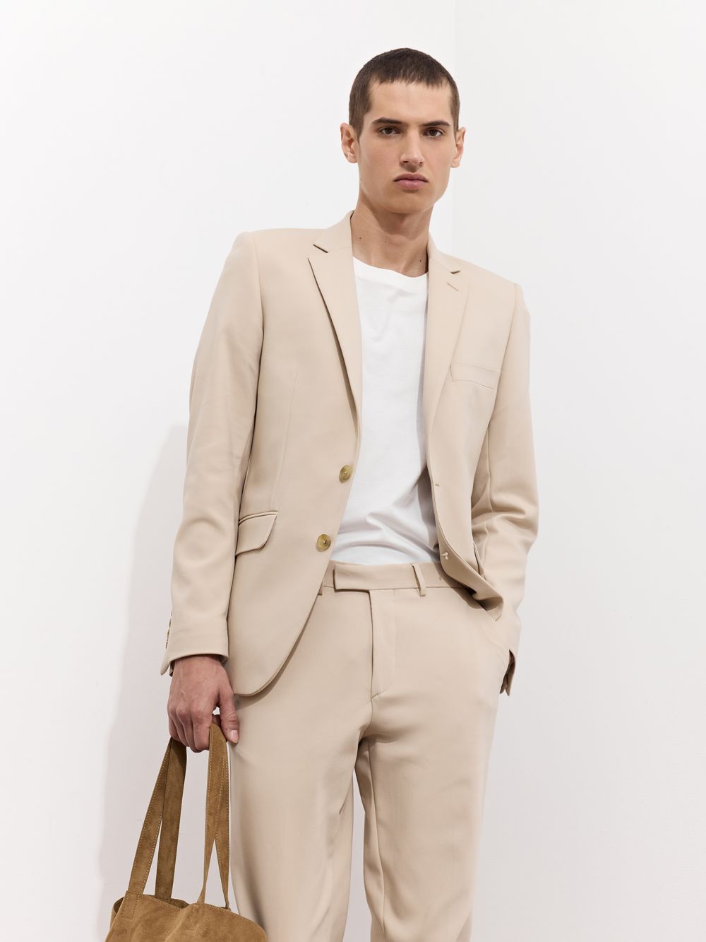 ז׳קט מחוייט