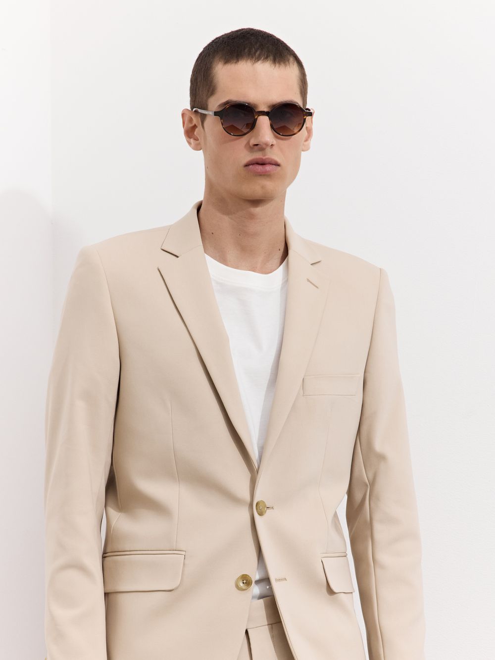 ז׳קט מחוייט