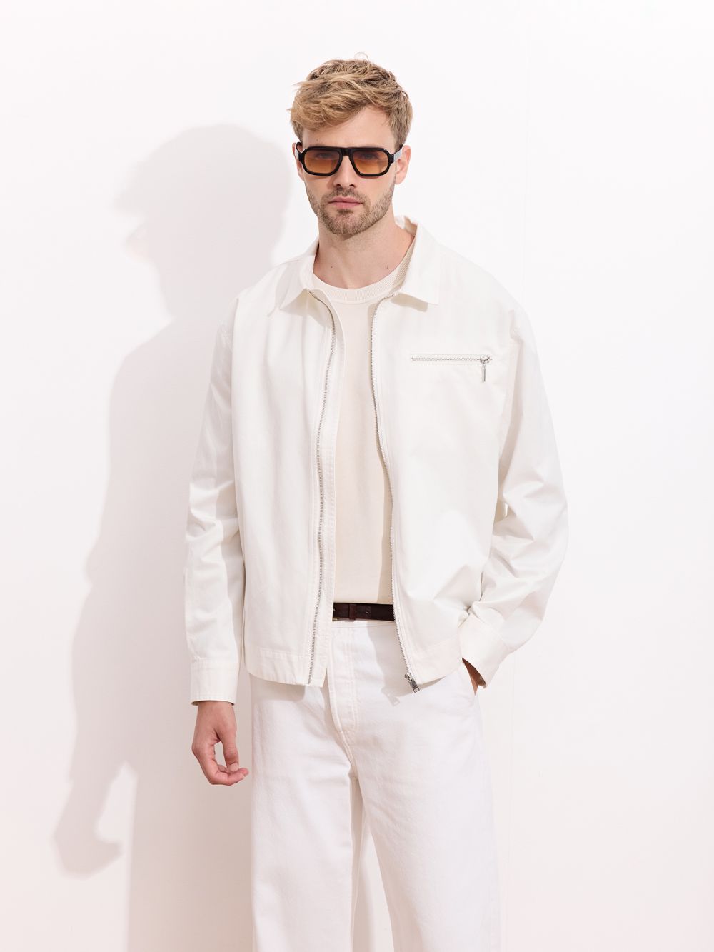 ג’קט עם כיס קידמי