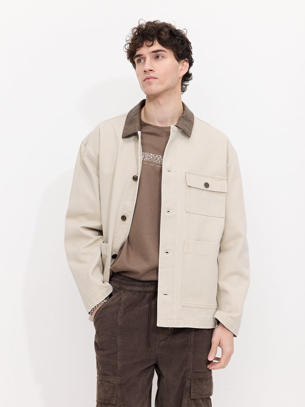 ג׳קט עם צאוורון קונטרסטי