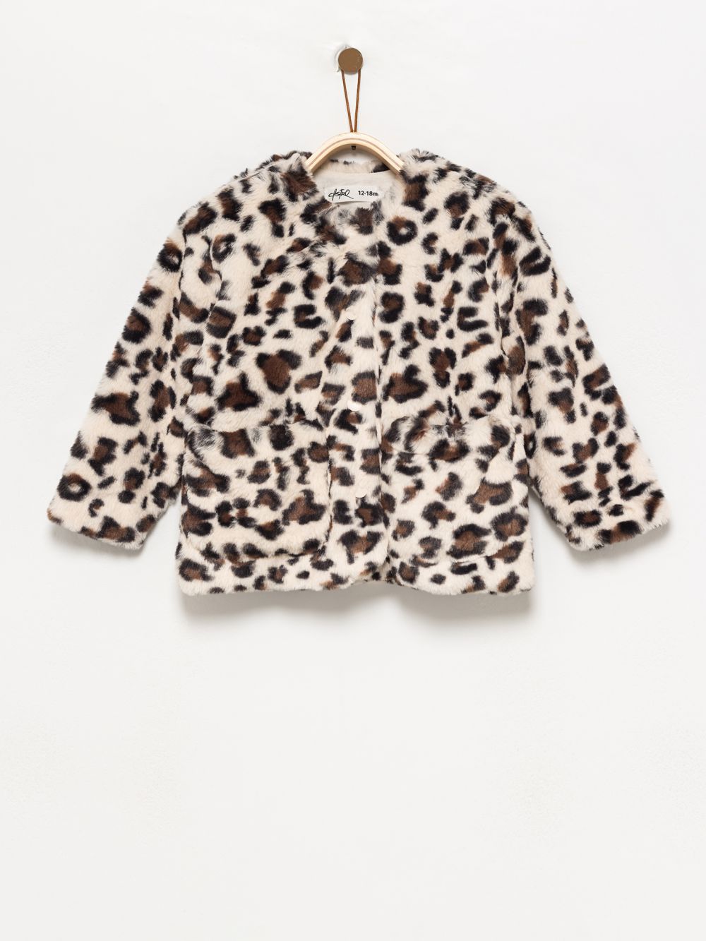 מעיל פרוותי