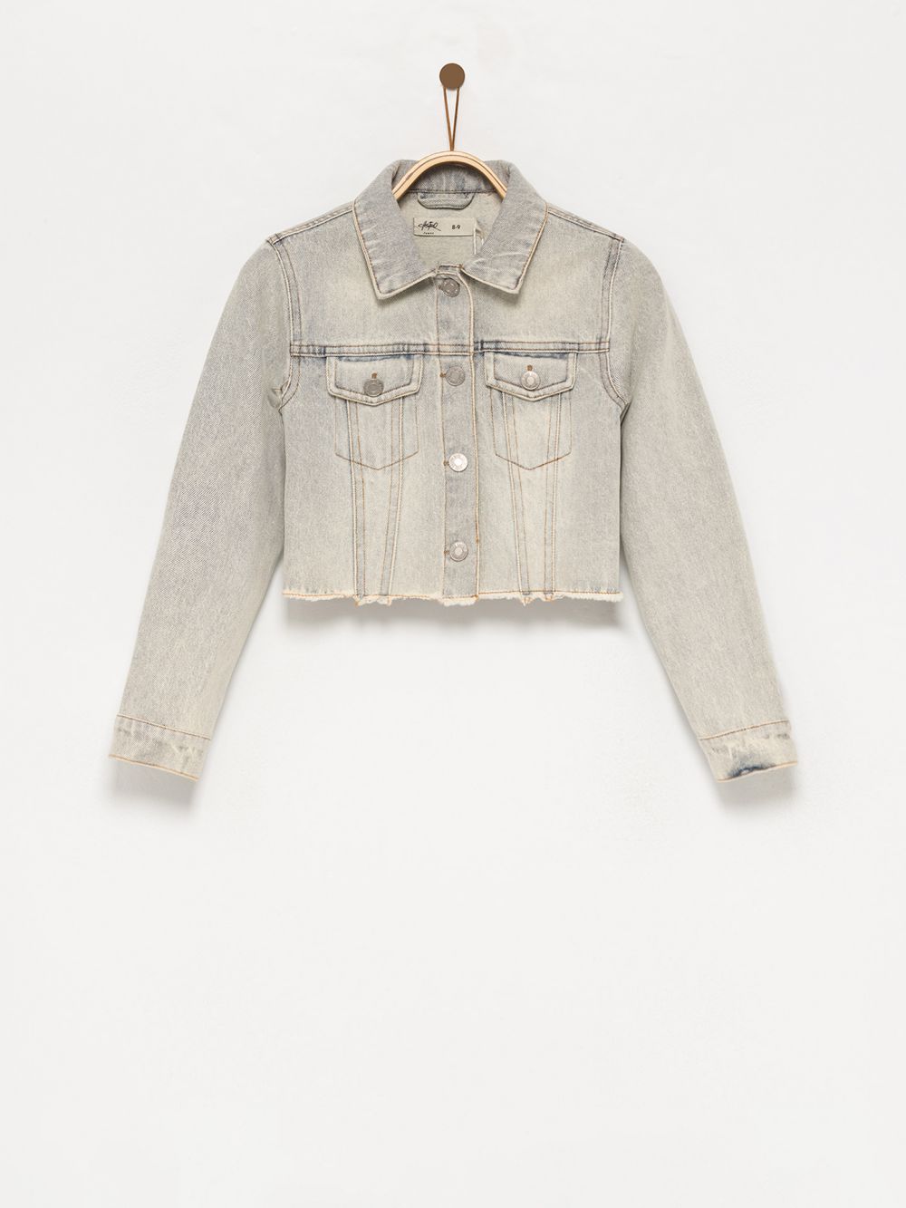 ג’קט ג’ינס קרופ