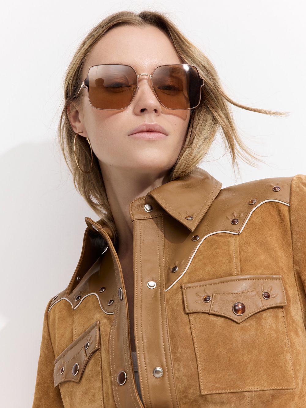 ז׳קט זמש עם שילובי עור