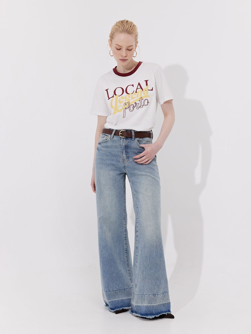 ג’ינס WIDE LEG סיומת פתוחה