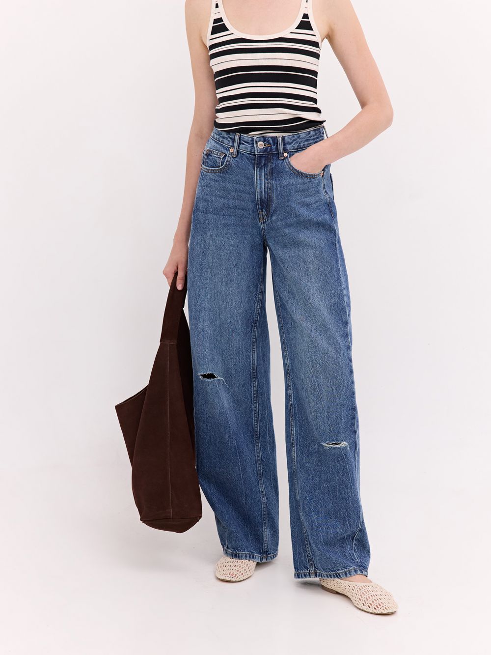 ג׳ינס MID RISE - WIDE LEG