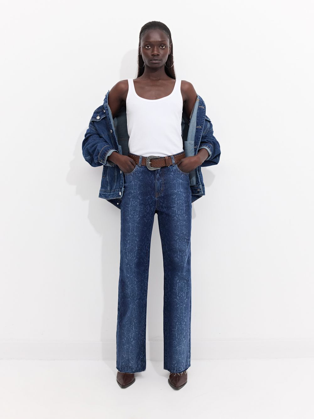 ג’ינס WIDE-LEG עם פרינט