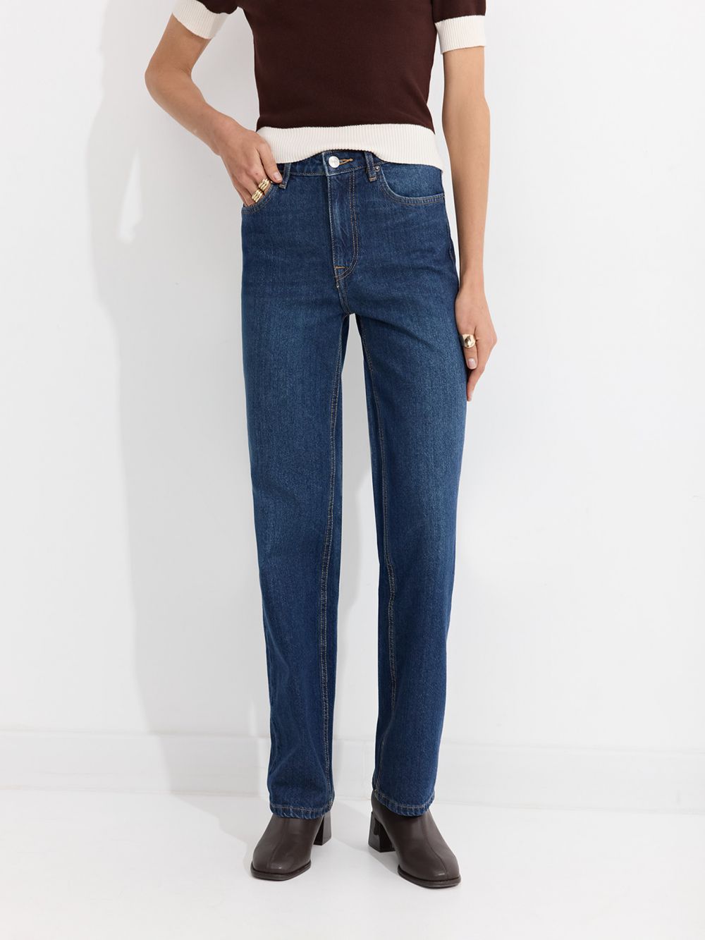 ג’ינס STRAIGHT בגזרה גבוהה