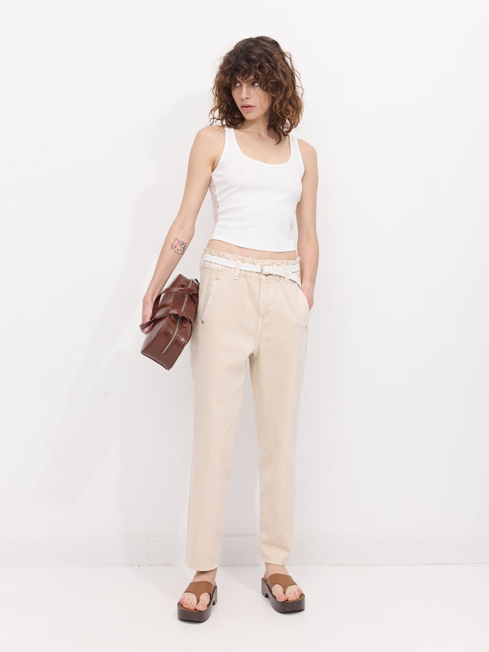 ג׳ינס BAGGY עם חגורה