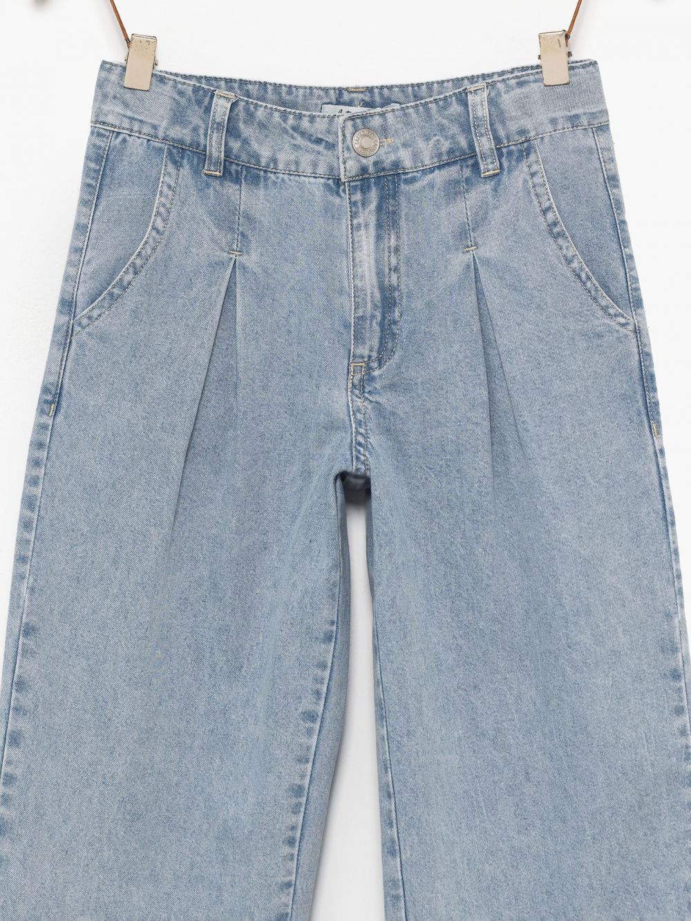 ג’ינס WIDE-LEG