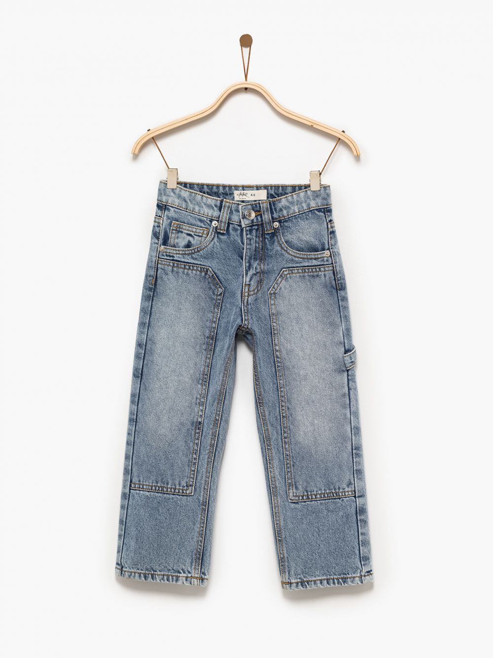 ג׳ינס חיתוכים