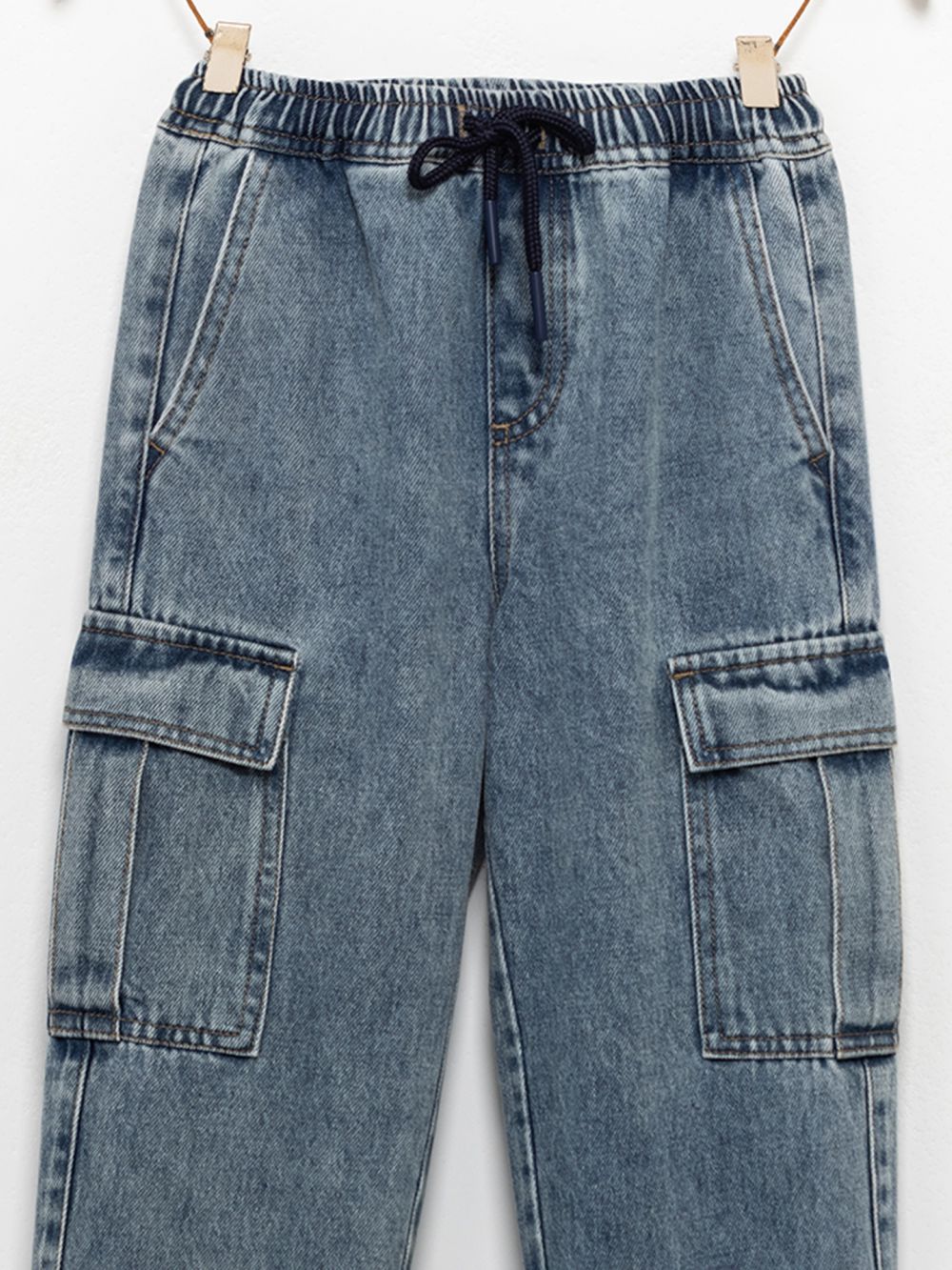 דגמ”ח STRAIGHT