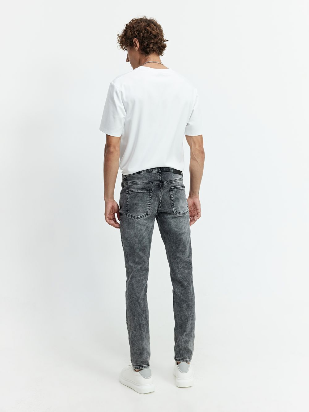 ג’ינס פרימיום SUPER SLIM