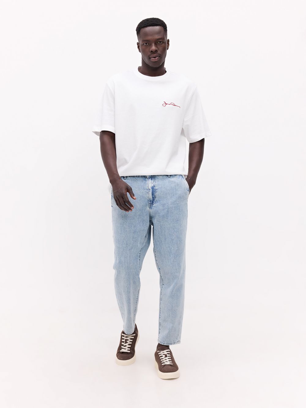 ג׳ינס עם מותן אלסטית