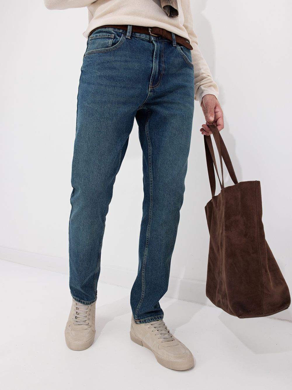 ג׳ינס בגזרת SLIM