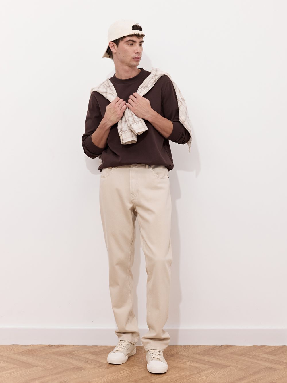 ג׳ינס בגזרת SLIM