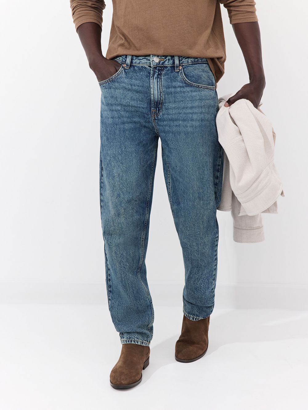 ג׳ינס בגזרת straight vintage