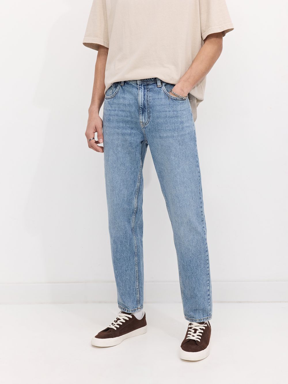 ג׳ינס בגזרת straight vintage