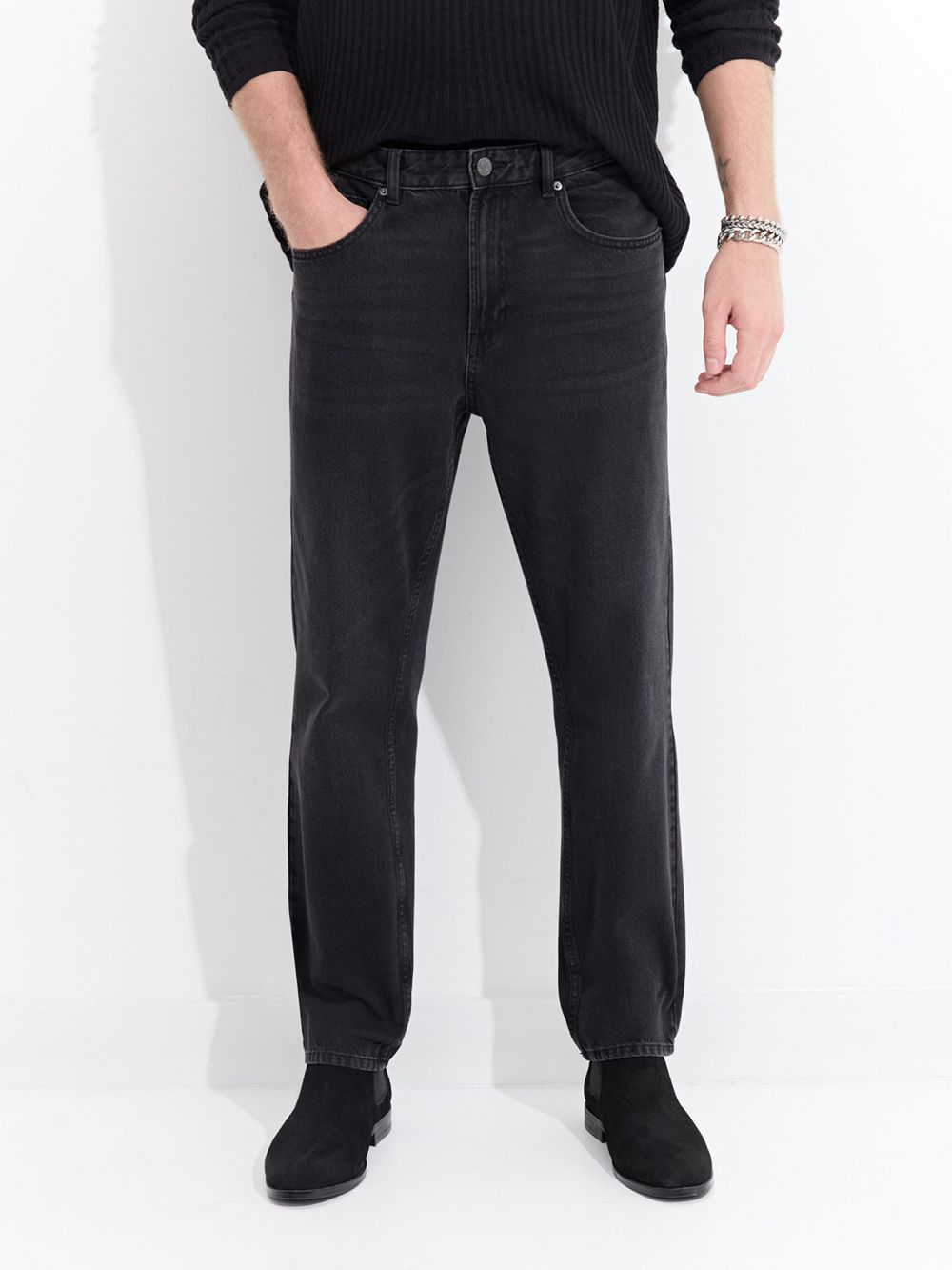 ג׳ינס בגזרת straight vintage