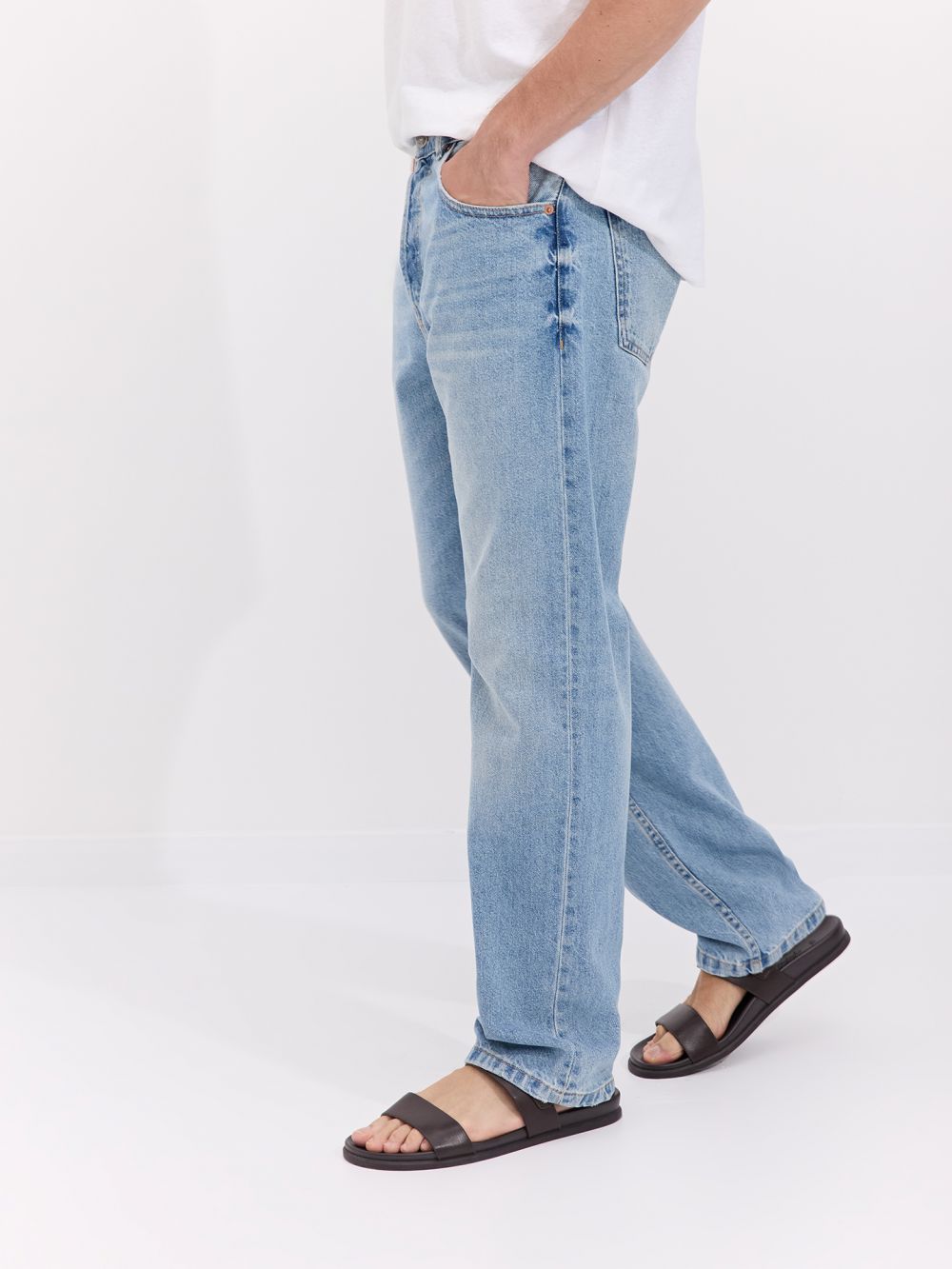 ג’ינס STRAIGHT