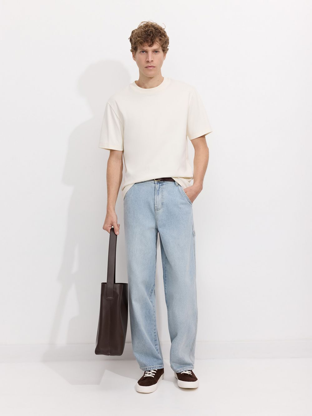 ג׳ינס carpenter גזרה משוחררת