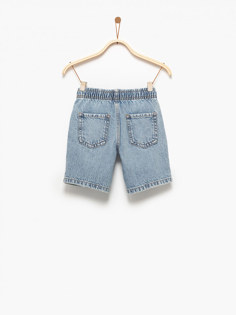 שורט ג׳ינס מותן אלסטית