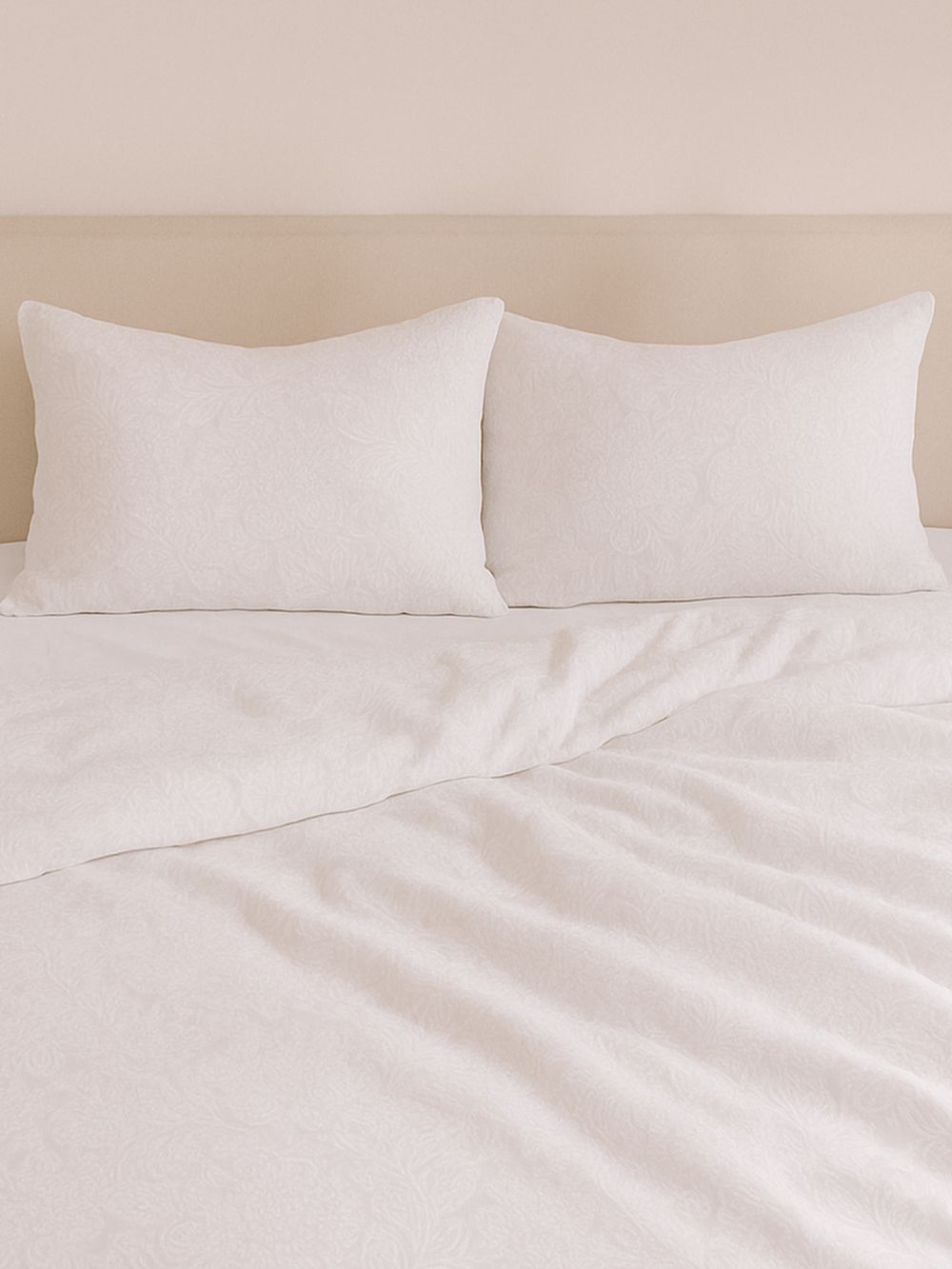 ציפית פרחים לבנים 50X70CM 220TC SATEEN