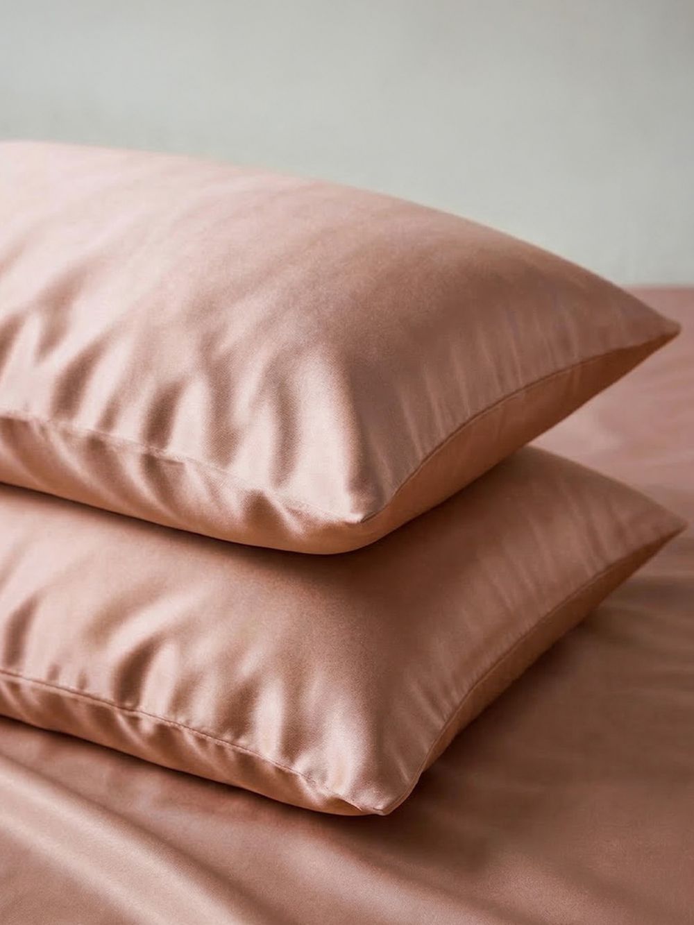 ציפית סאטן 50X70CM 300TC