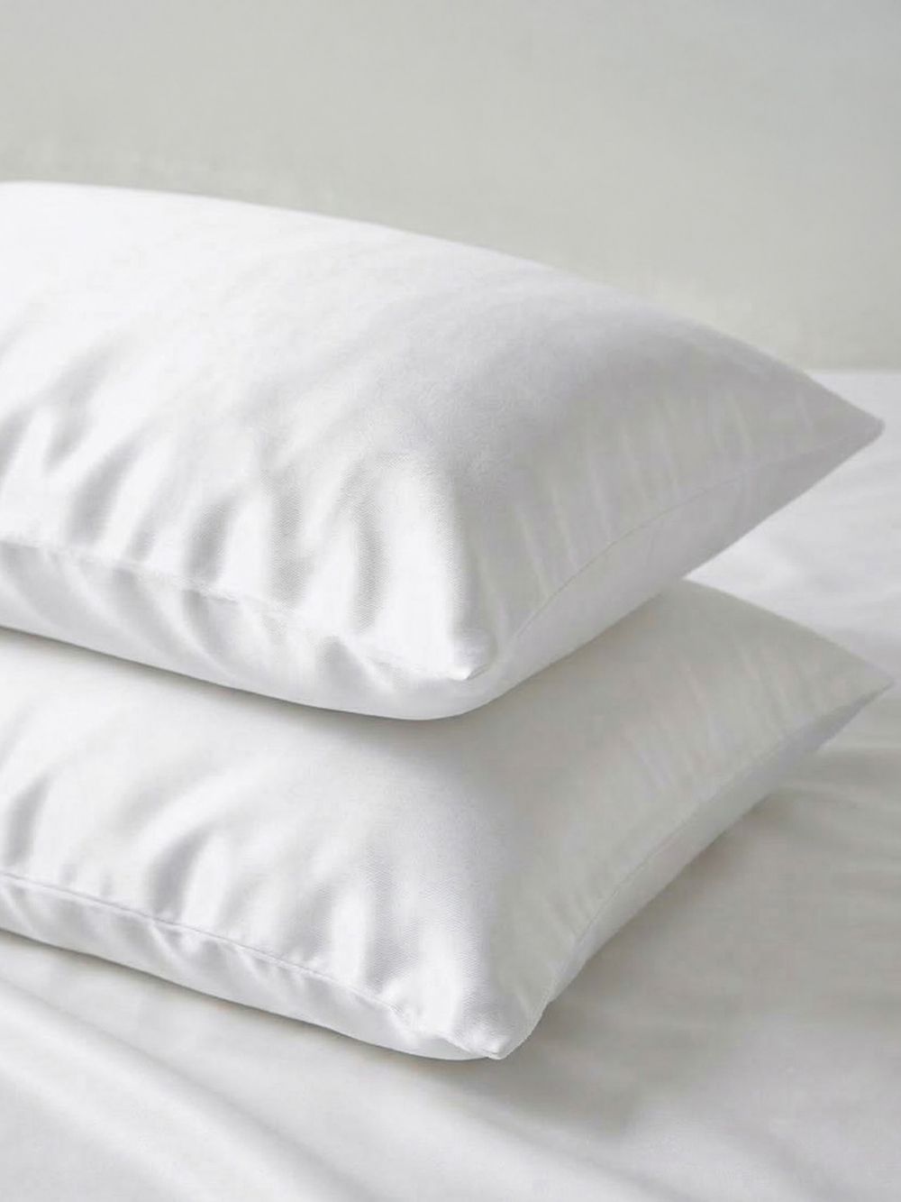 ציפית סאטן 50X70CM 300TC