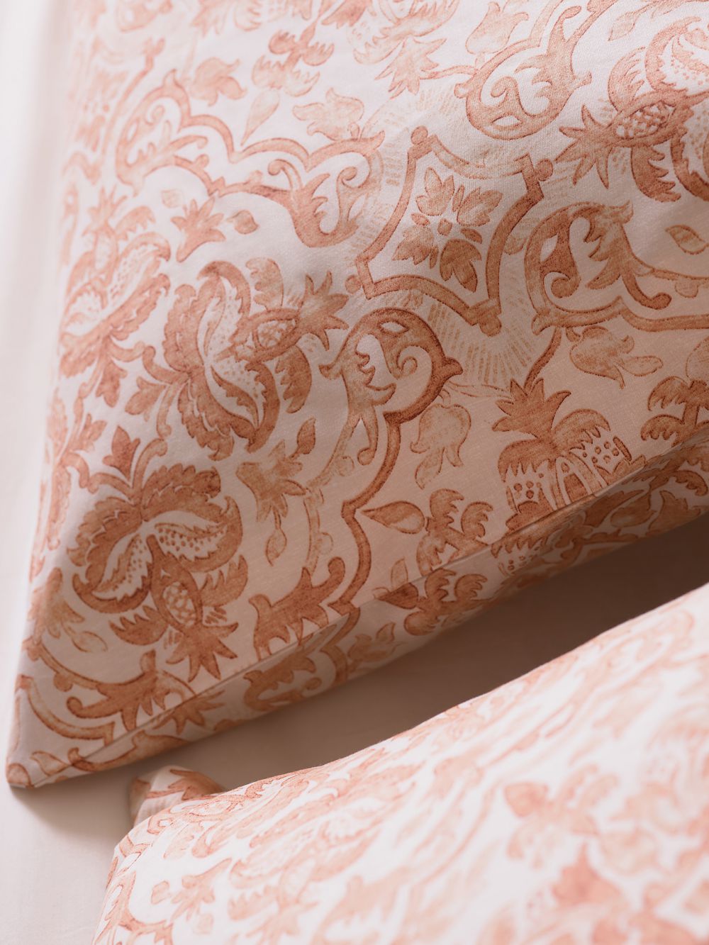 ציפית אוריינטל 50X70CM ס״מ 220TC