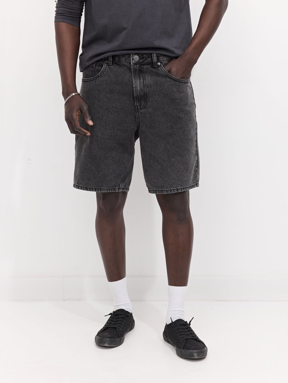 ברמודת ג׳ינס