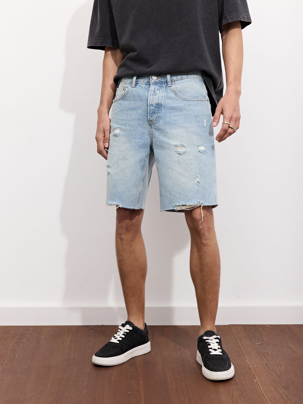 מכנס ג׳ינס ברמודה