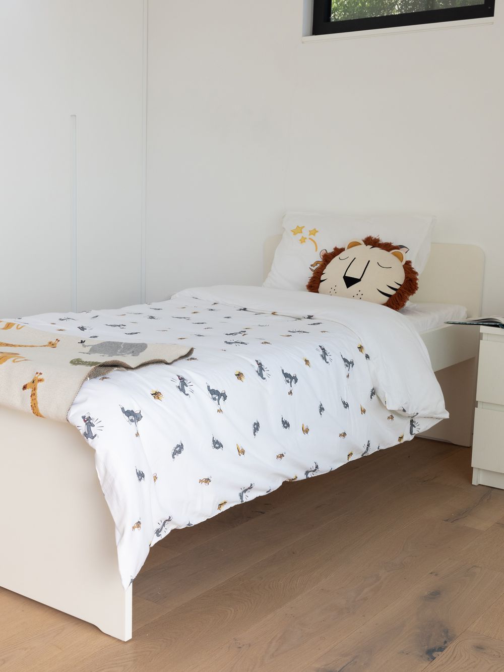 סט מצעים טום וגרי לבן