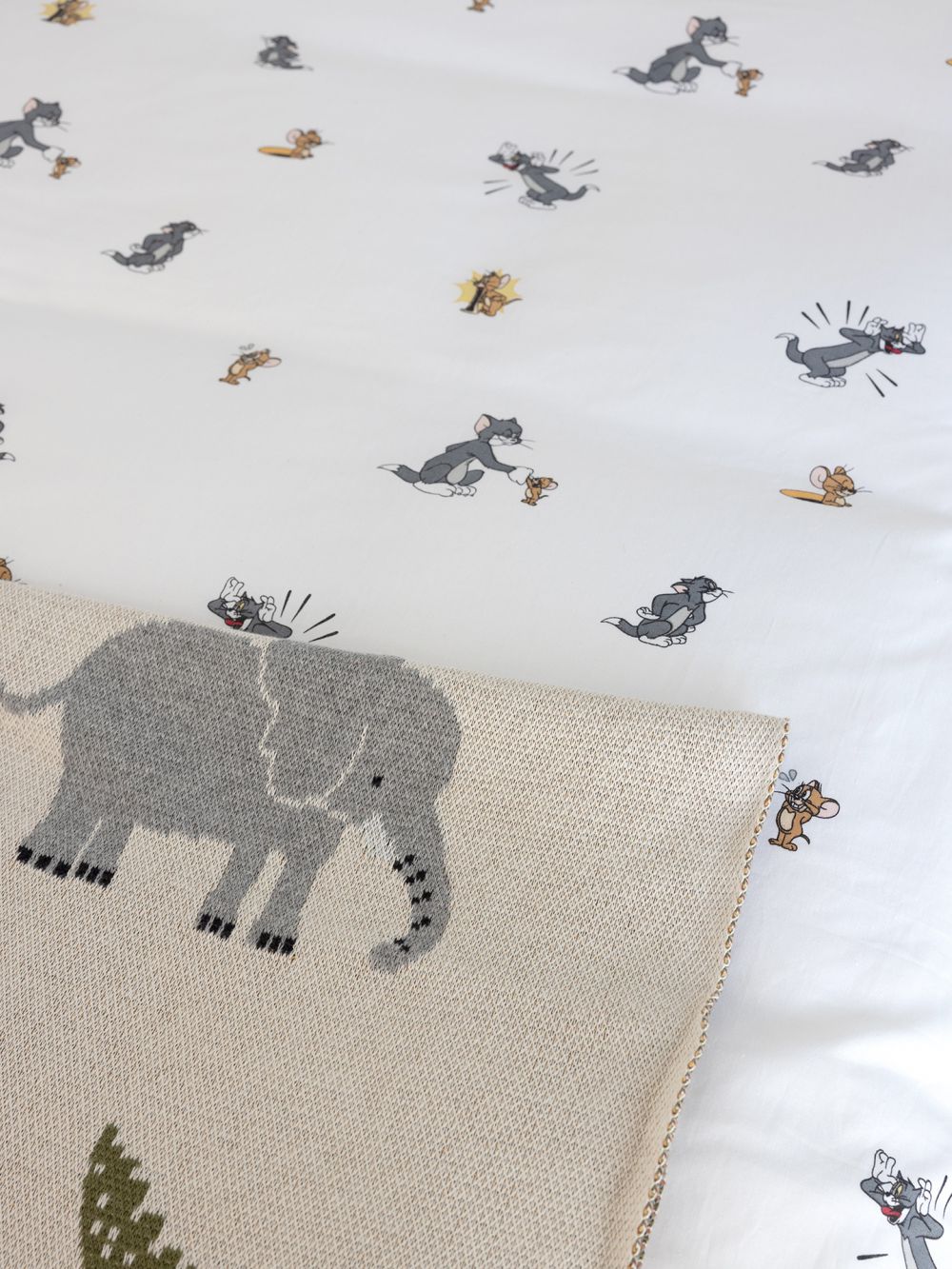 סט מצעים טום וגרי לבן