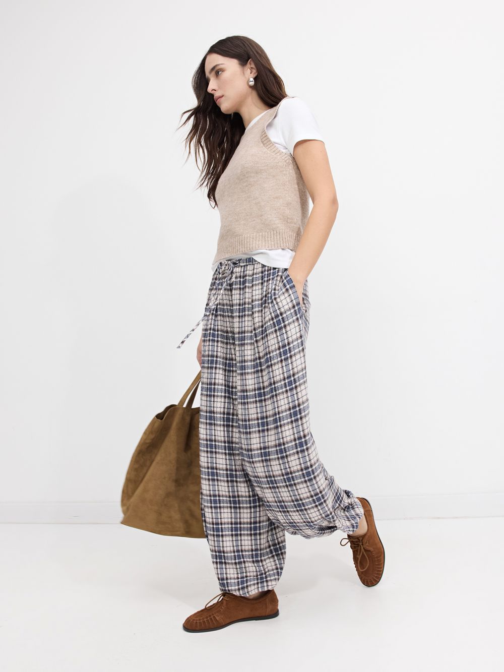 מכנסיים משובצות