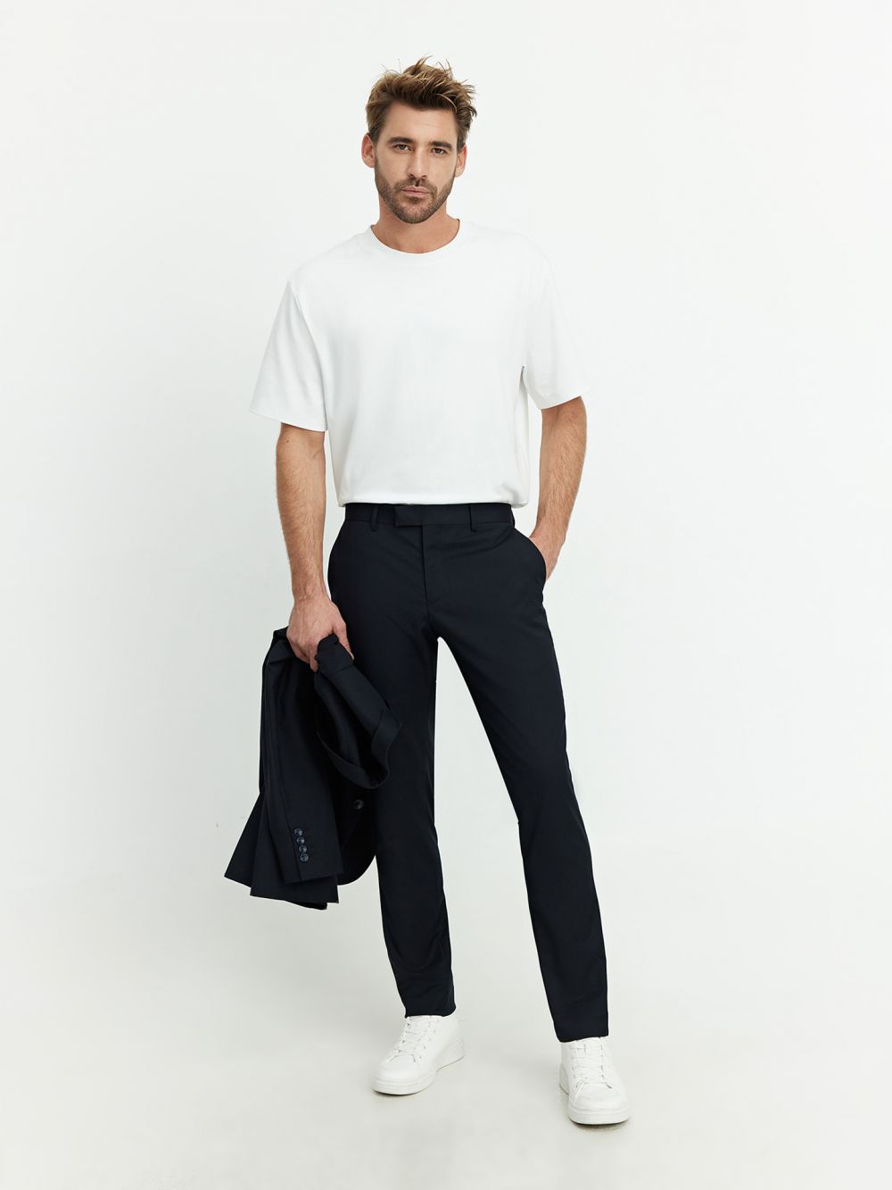 מכנסי Super Slim מחויטים