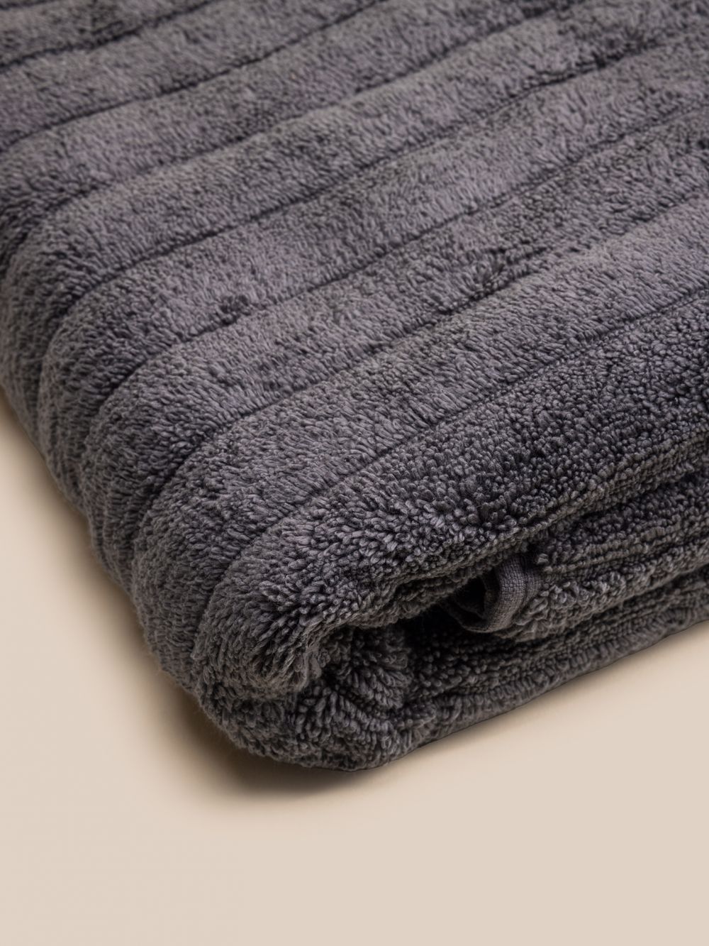 מגבת זירו טוויסט 90*140 ס”מ