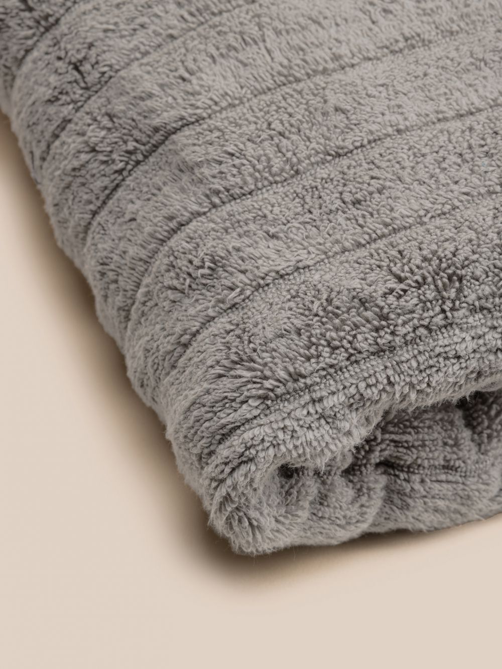 מגבת זירו טוויסט 90*140 ס”מ