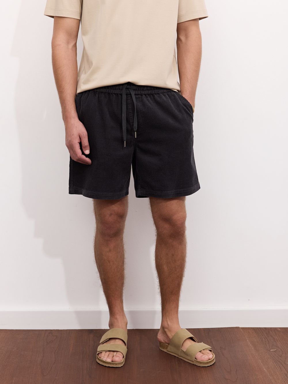 מכנסי קורדורוי עם מותן אלסטית