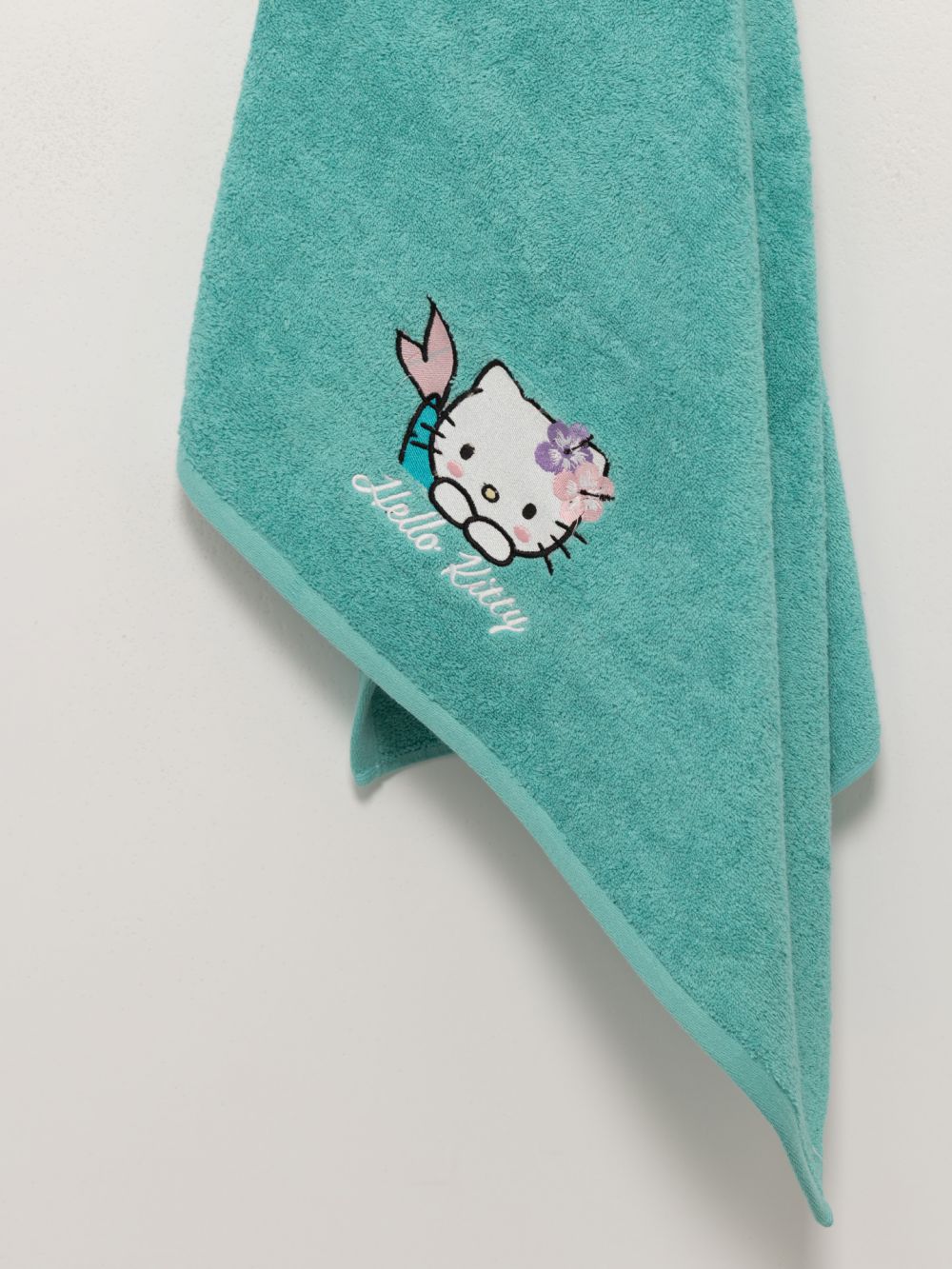מגבת HELLO KITTY MERMAID ‏120X90 סמ”