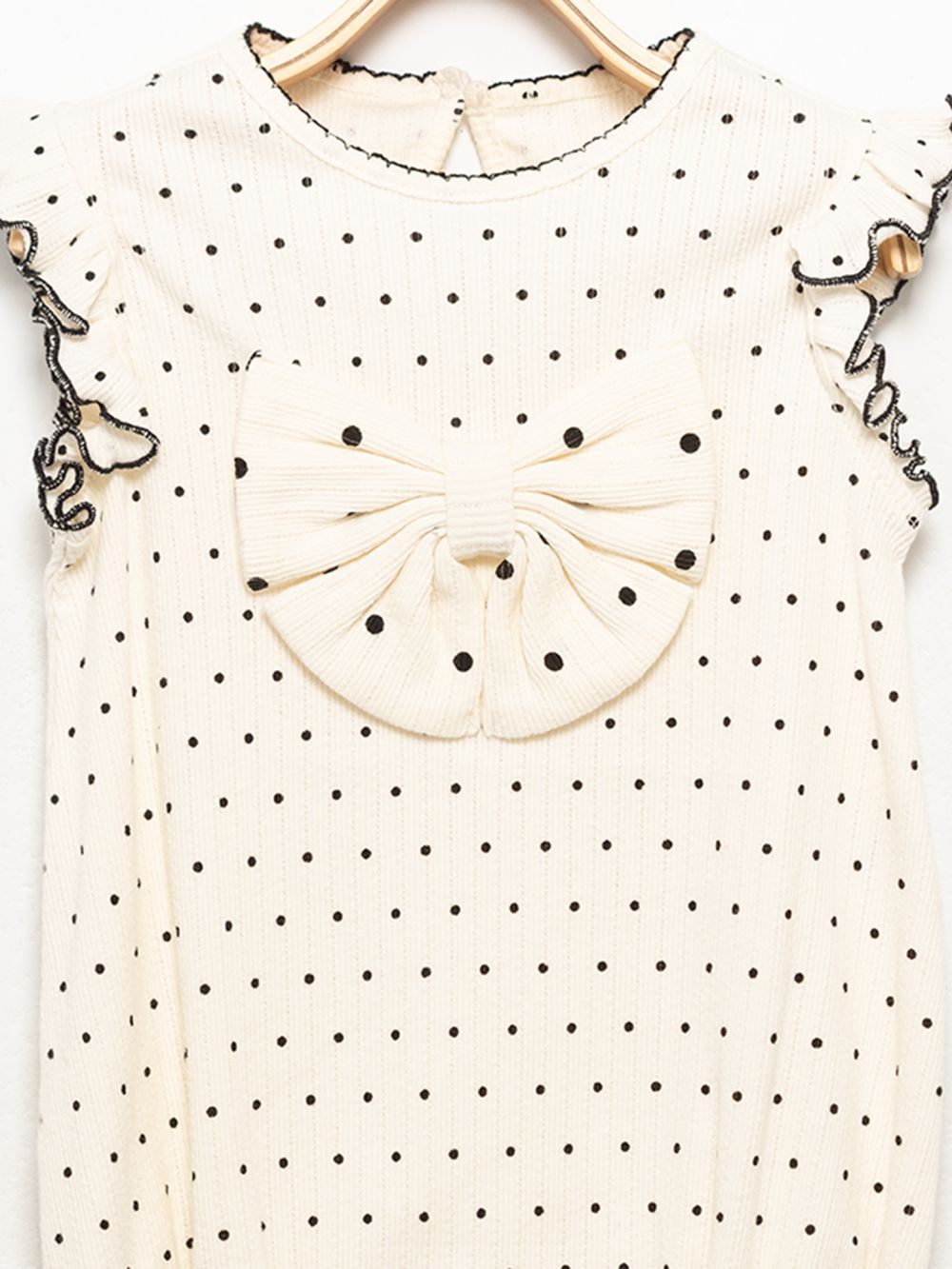 אוברול קצר עם שרוול וולן