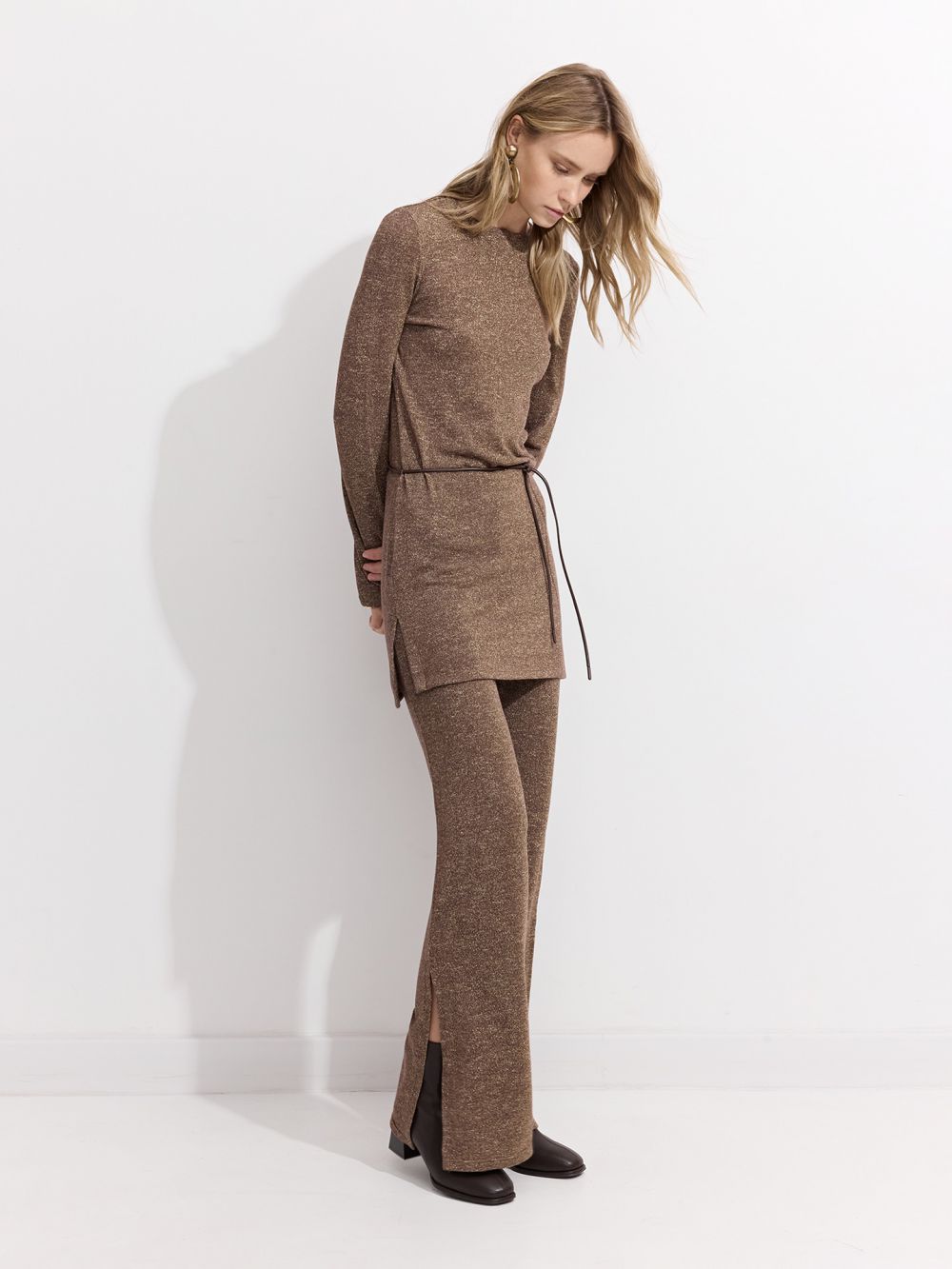 מכנסים מבד לורקס עם WIDE-LEG