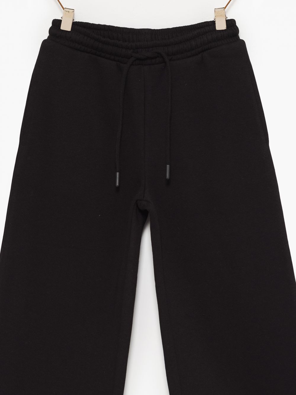 מכנסי פוטר מתרחבים