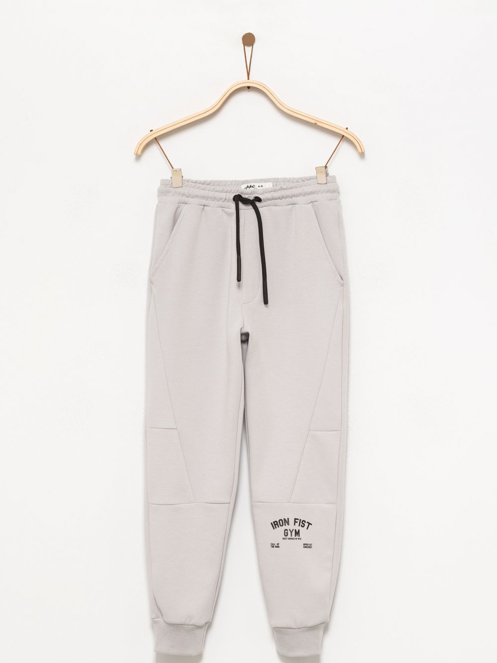 מכנסי אקטיב