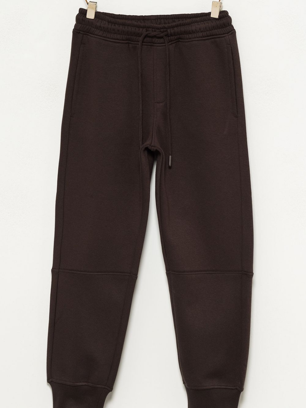 מכנסיים עם חתך