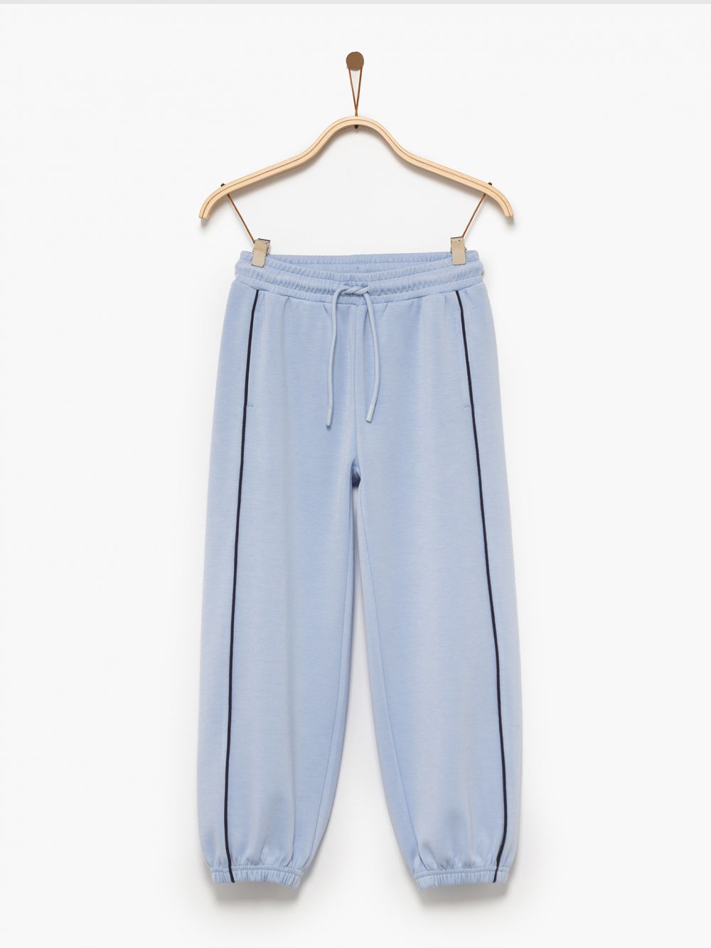 מכנסי אקטיב